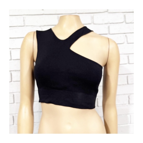 Zara Women’s Black Asymmetrical Women's Top - Picture 3 of 9